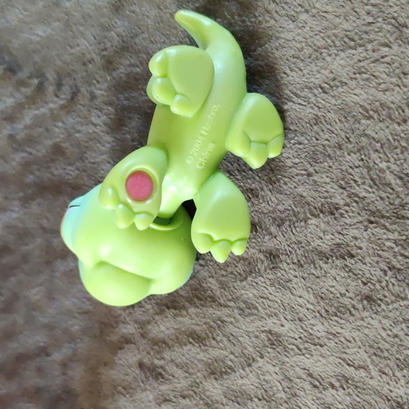 Littlest Pet Shop~#374~Lizard Iguana~Green~Brown Dot EyesHabitat - Picture 3 of 8